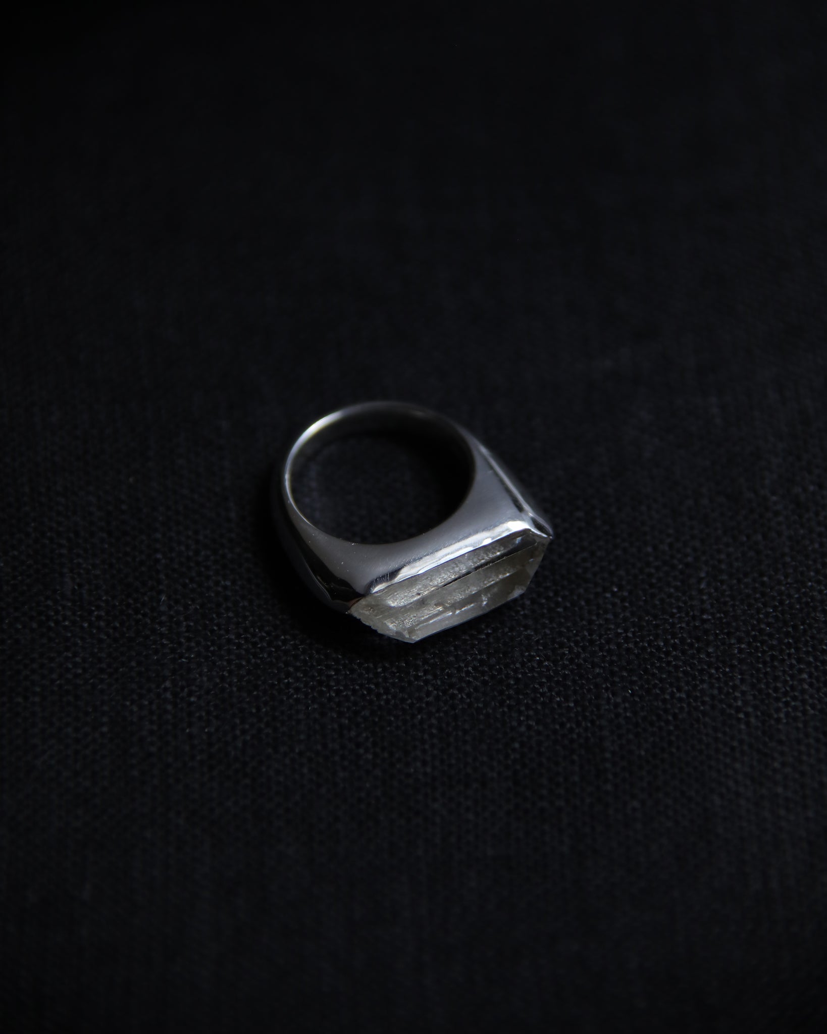 Faden Quartz Ring Nr.6 16.3