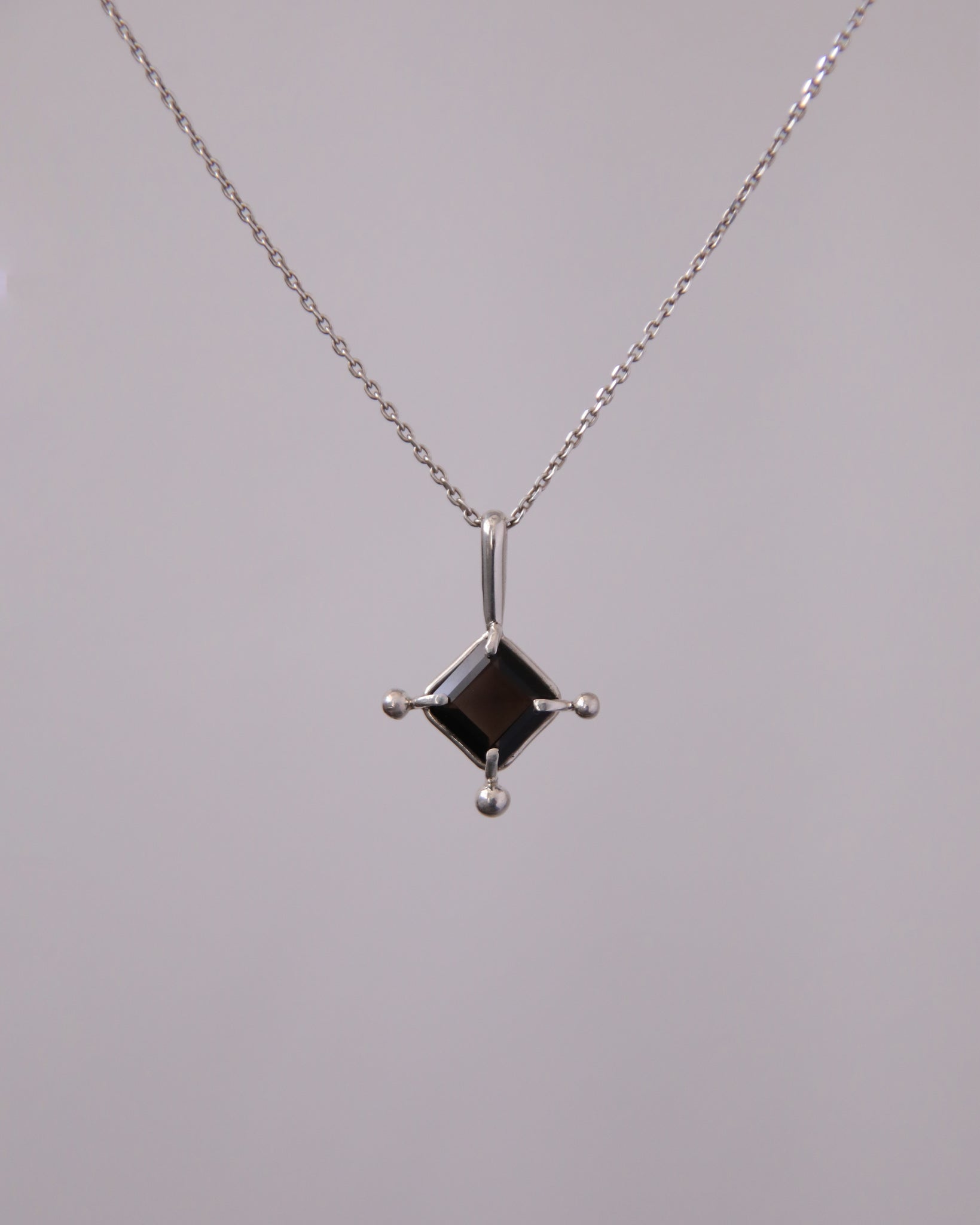 Amari Smoky Quartz Pendant M SAMPLE Nr.4